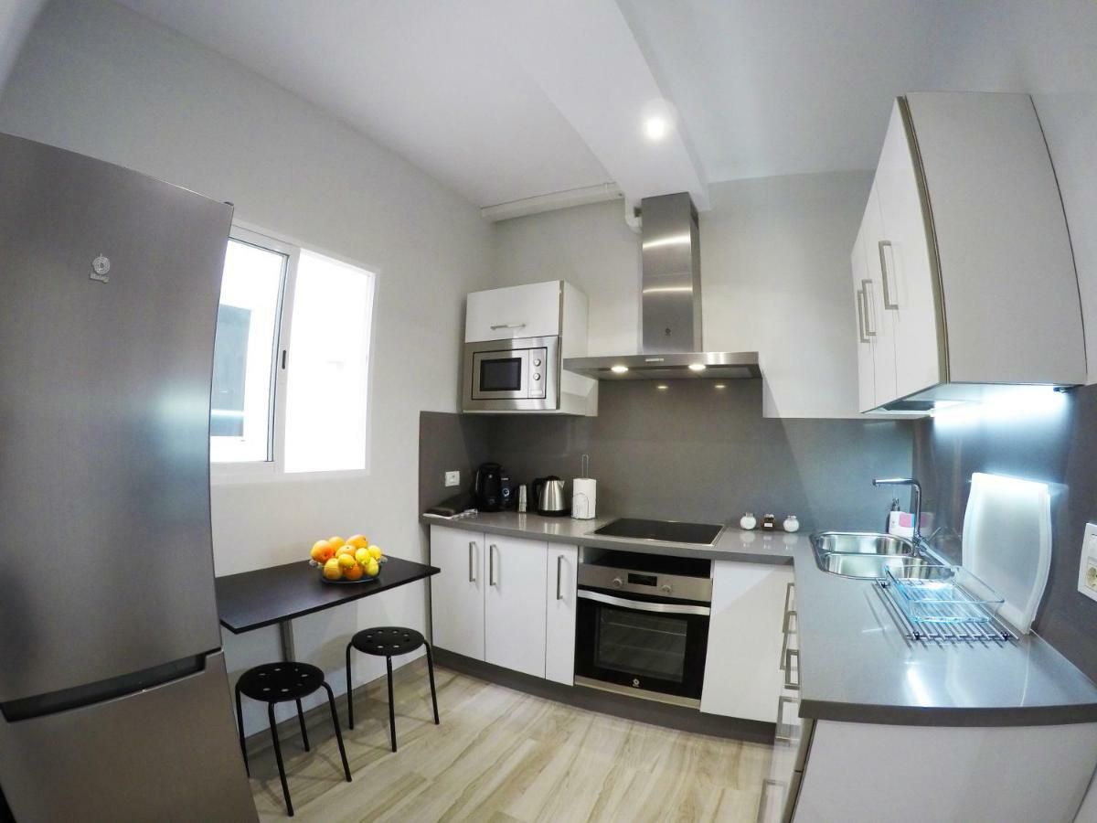 Apartamentos Ainara 산타크루스데 테네리페 외부 사진